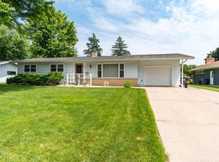 2531 30th St S, La Crosse, WI 54601