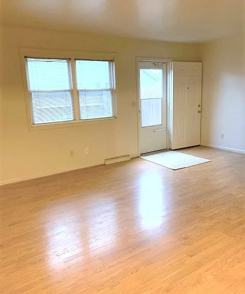 1638 Cottage Ave — Photo 11