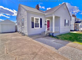 106 S Park Dr, Point Pleasant, WV 25550