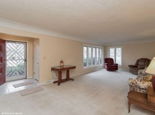 4200 Clinton Ave, Des Moines, IA 50310