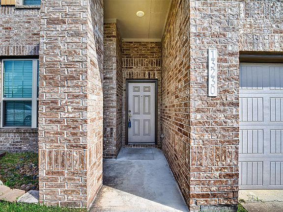 4th image of 13230 Vallentine Row Dr