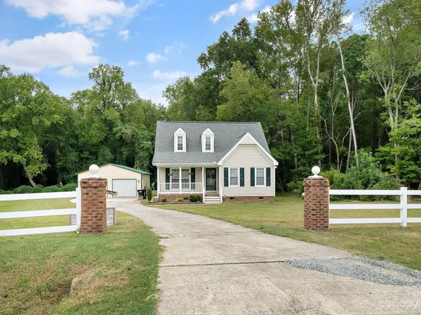 145 Brett Cir, Benson, NC 27504