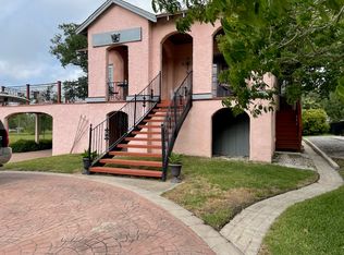 116 Shadow Lawn Ave, Pass Christian, MS 39571