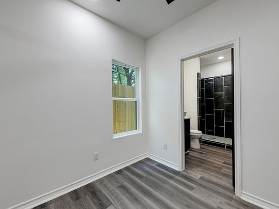 5th image of 118 Shenandoah St #101-102-202