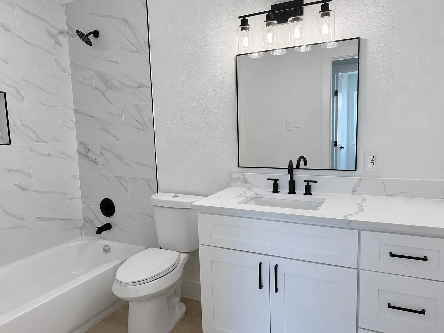 2904 Sweeney Ln — Photo 1