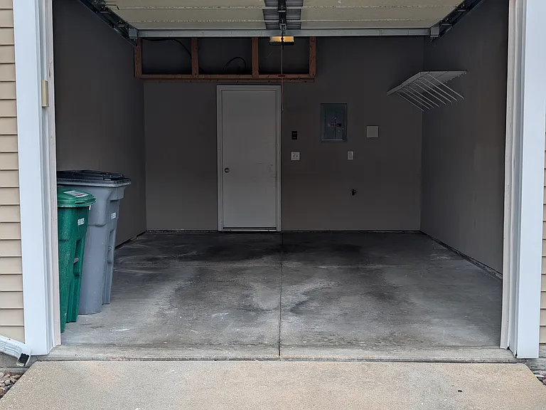 1139 NE 7th Ln — Photo 28