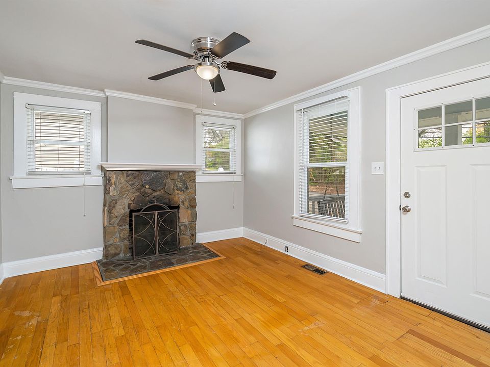 1st image of 1712 Boyd St