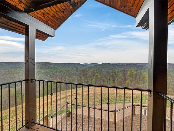 33rd image of 751 Bear Knob Ln