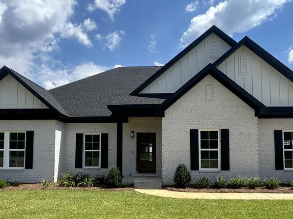 171 Sams Way, Dothan, AL 36303