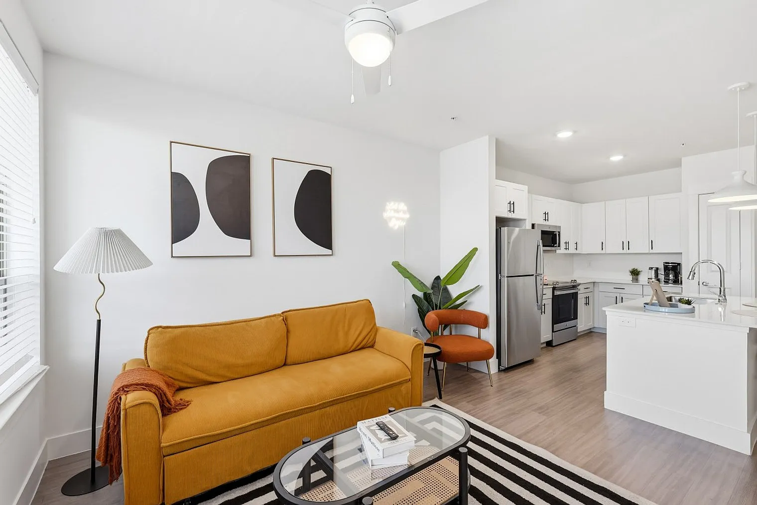 1 bed, 1.0 bath, 7642 sqft, $3,239 — Photo 1
