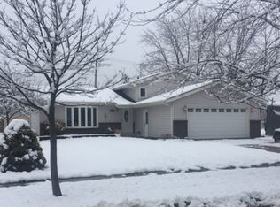 2125 W 96th Pl, Crown Point, IN 46307