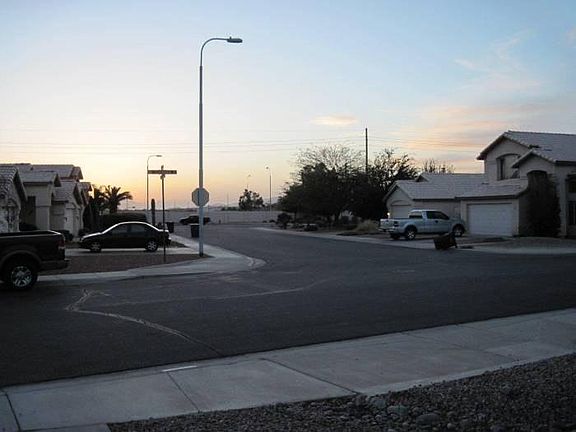 4th image of 361 S Silverbrush Dr