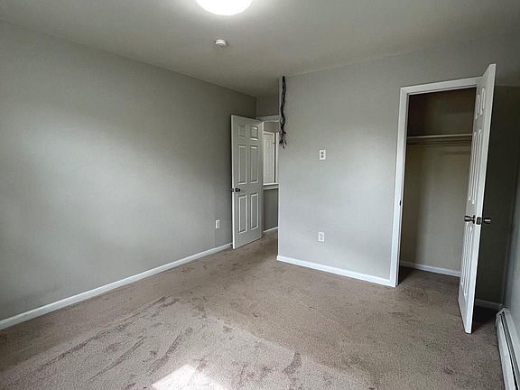 5th image of 13225 Hawthorn Ln