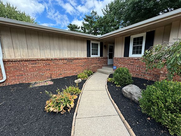 2nd image of 52700 Brandel Ave