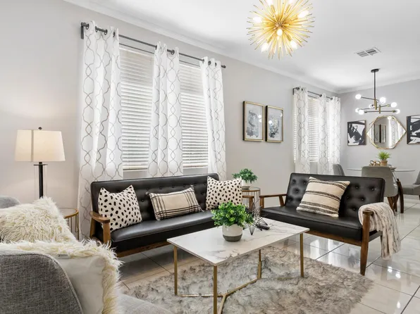 8074 Palace Estate Ave, Las Vegas, NV 89117