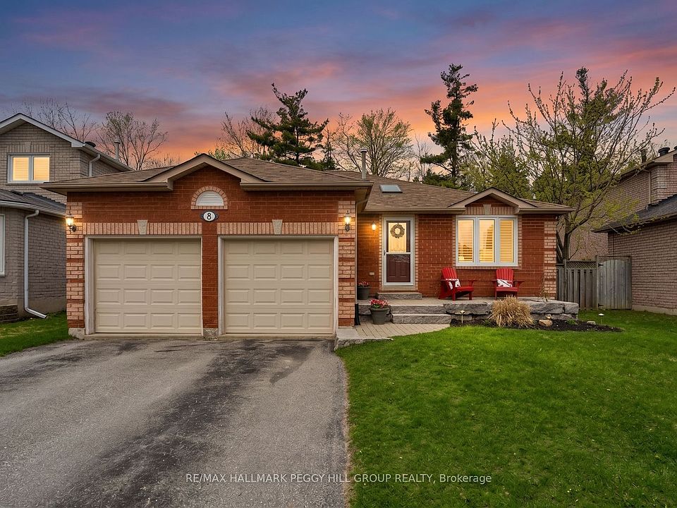 1st image of 8 Holly Meadow Rd