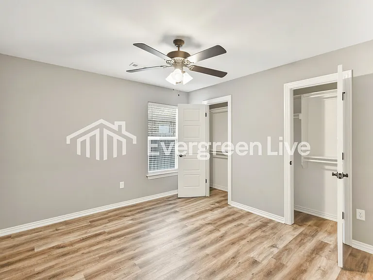 4346 W Barhem Dr — Photo 11
