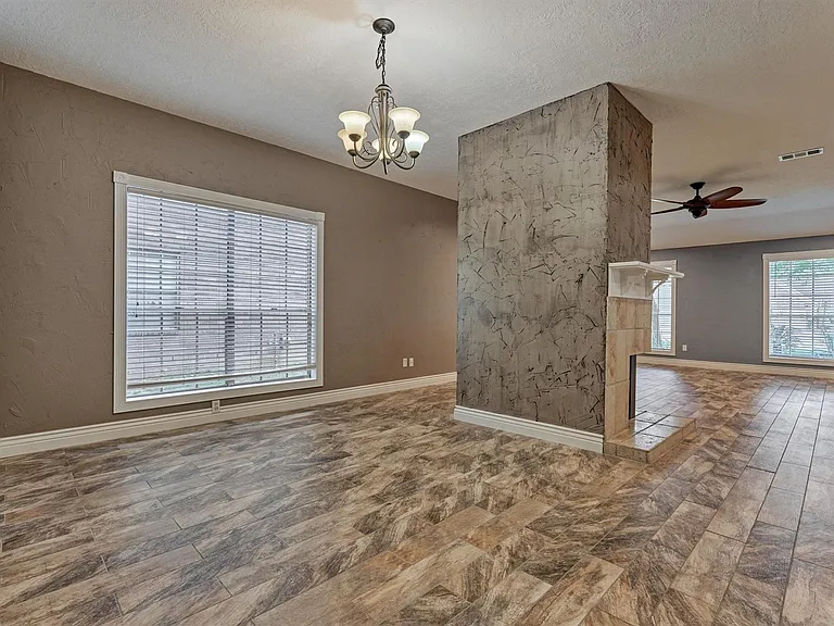 30 Cottage Grove Pl — Photo 24