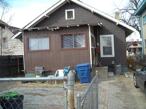 3rd image of 830 E 8th St