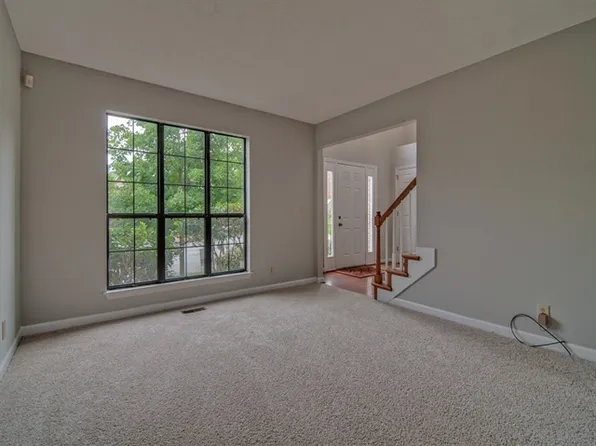 4206 Stoneview Ct, Little Rock, AR 72212