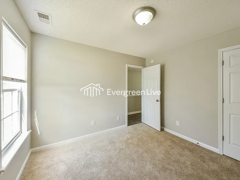 188 Savannah Hills Dr — Photo 9