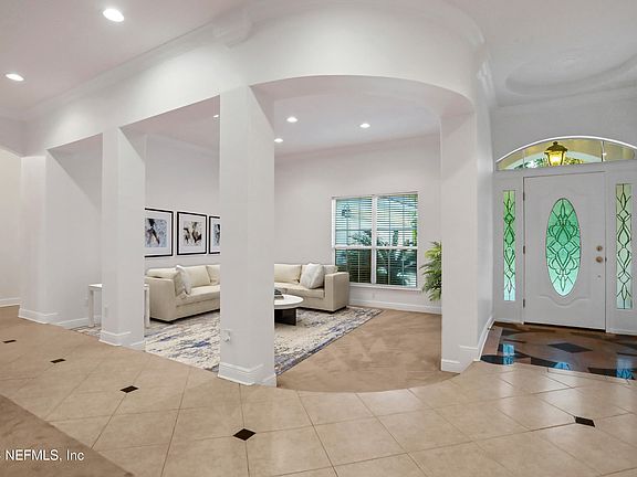 5th image of 225 CLEARLAKE Drive