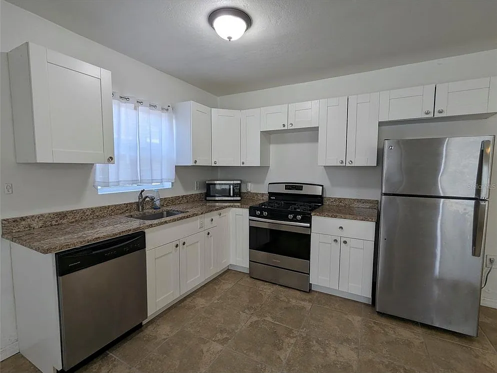 1 bed, 1.0 bath, 467 sqft, $1,500 — Photo 4