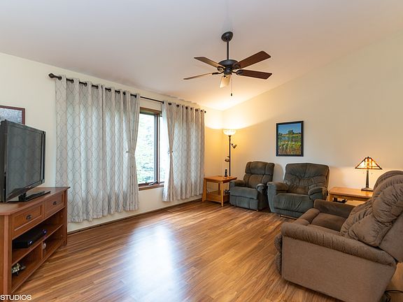 4th image of 9230 Drummond Dr #0