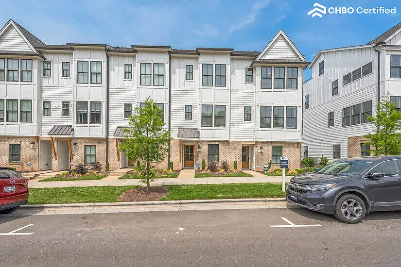 318 S Turner Ave