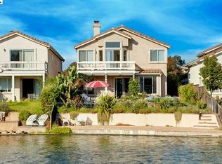 236 Ratto Rd, Alameda, CA 94502