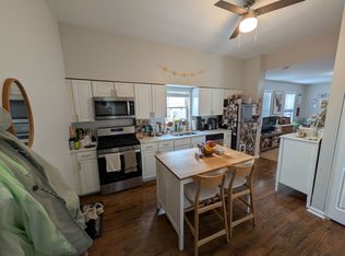 2522 W Cortland St #1R, Chicago, IL 60647