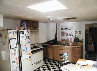 1630 Valley Rd SW, Albuquerque, NM 87105