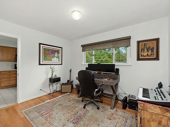 5th image of 211 S Princeton Ave