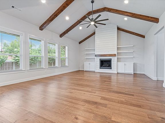 2nd image of 1411 Westridge Ln