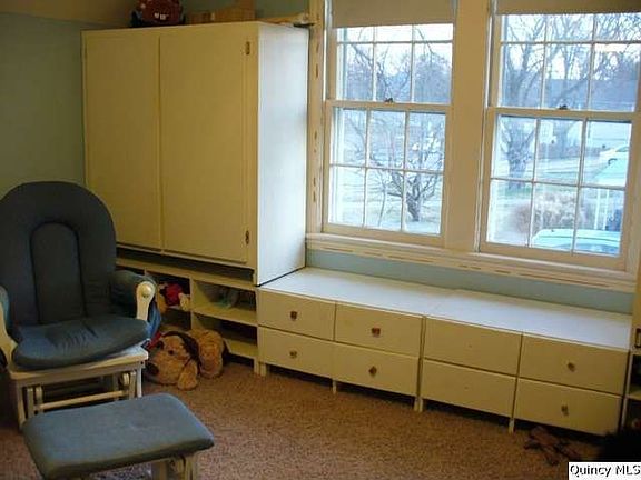 Home for Sale in Quincy, IL $127,900