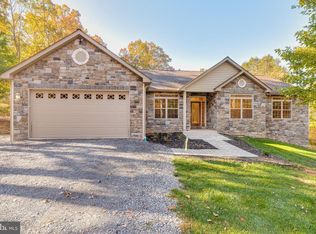 487 Vixen Ln, Gerrardstown, WV 25420