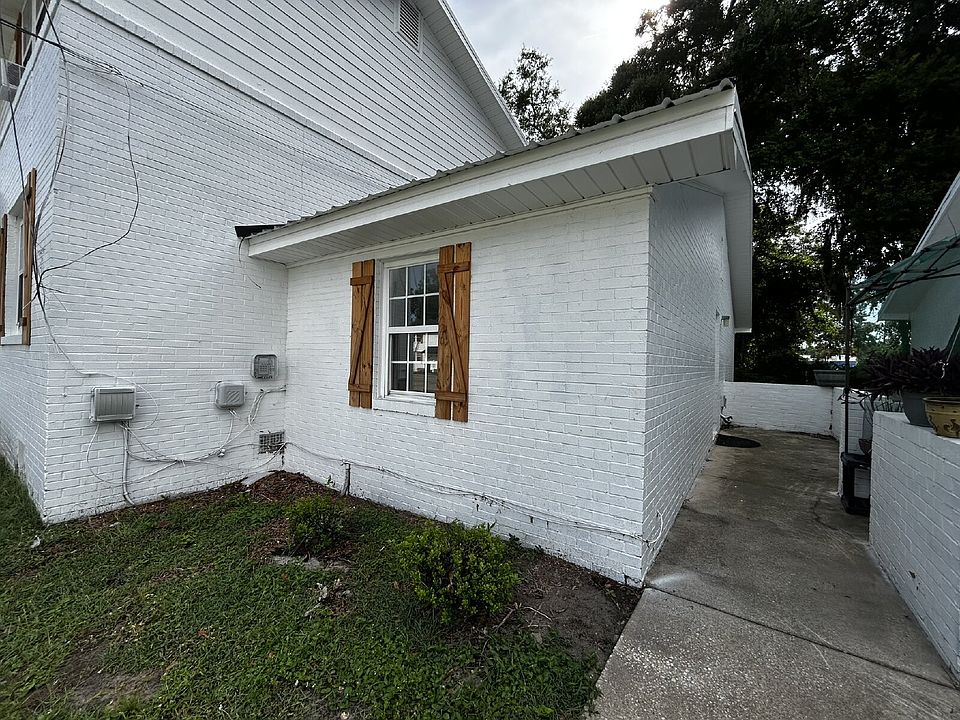 1st image of 316 Pleasant St #B