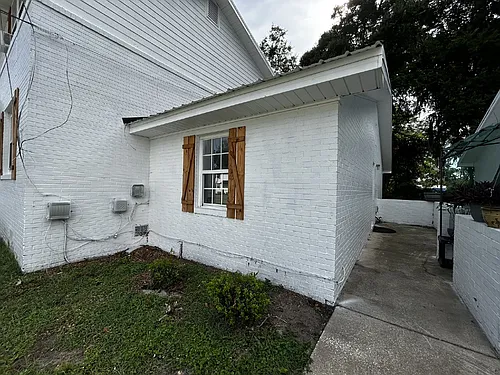 316 Pleasant St #B Photo 1