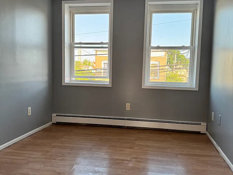 79 Saint Marys Ave #3 — Photo 6