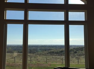 3087 Mount Adams View Dr, West Richland, WA 99353