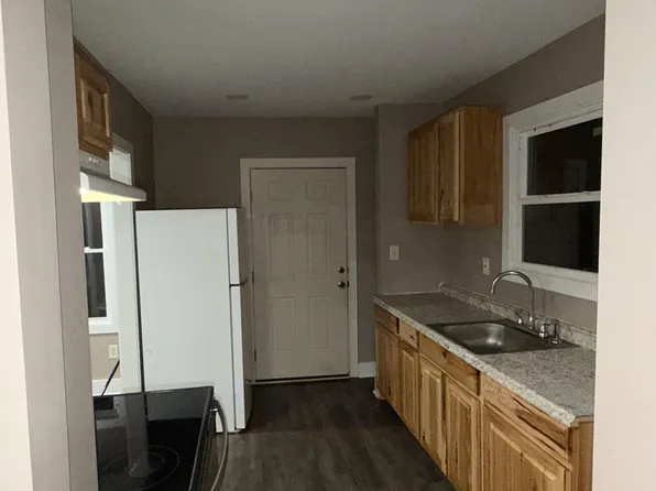 1815 McMinn St, Aliquippa, PA 15001