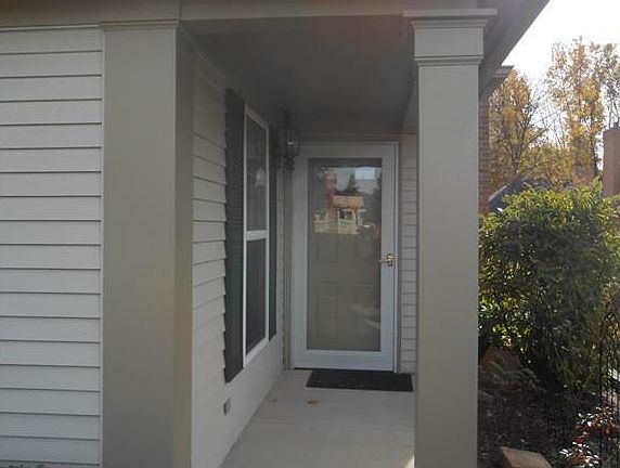 2nd image of 3234 Orchard Way #3234