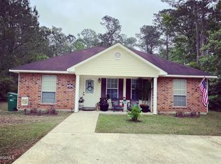 1112 Dorothy St, Ocean Springs, MS 39564