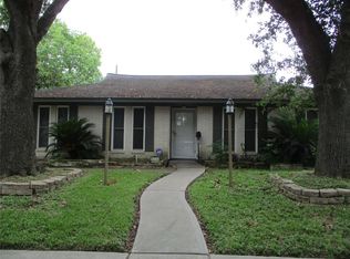8202 Concho St, Houston, TX 77036