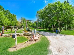 39551 Donigan Rd, Brookshire, TX 77423