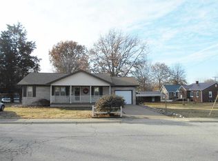 303 S Hillcrest St, Fort Branch, IN 47648