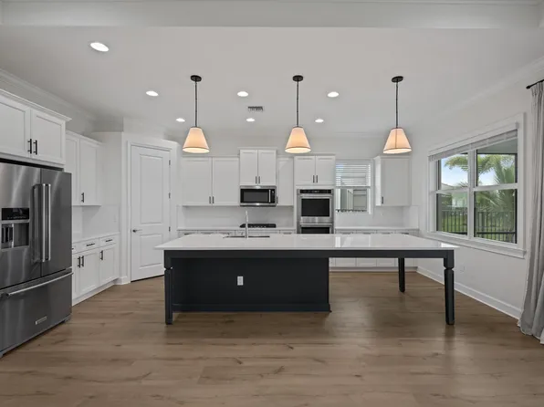 5469 Macoon Way, Westlake, FL 33470