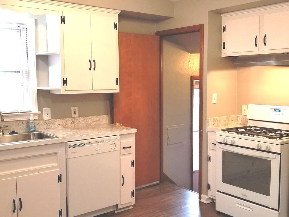 1st image of 764 Lincoln Blvd