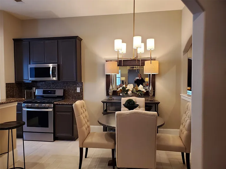 15939 Cottage Ivy Cir — Photo 9