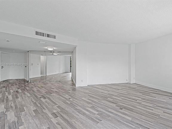 5th image of 3401 N Country Club Dr APT 308